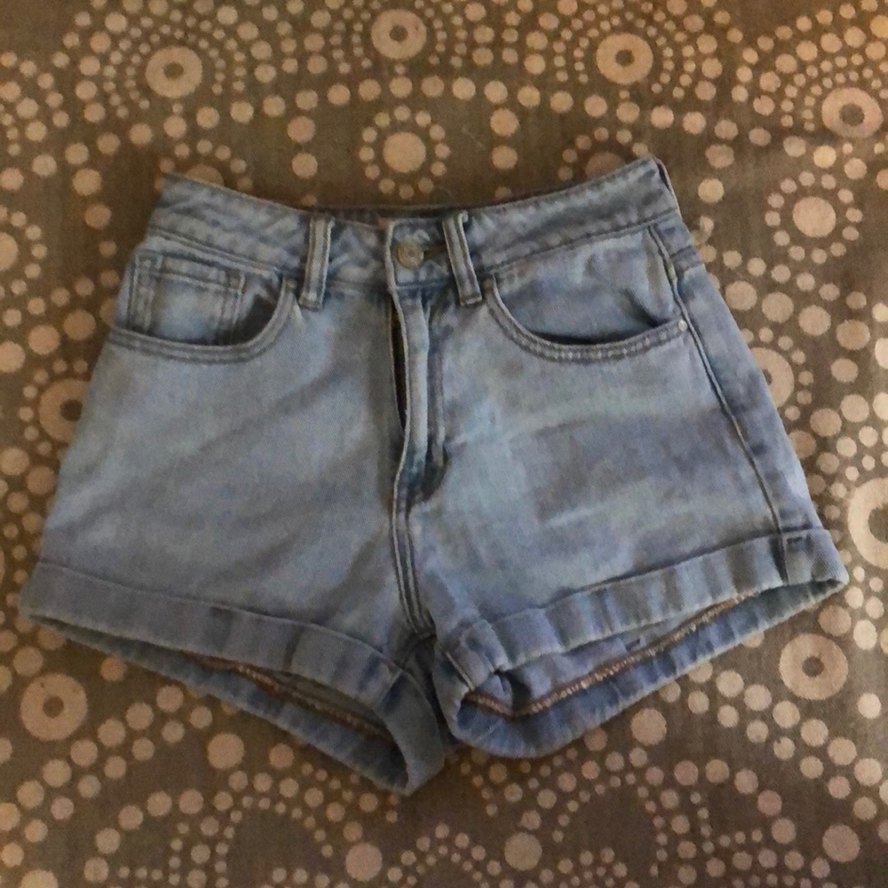 White Washed PacSun jean shorts